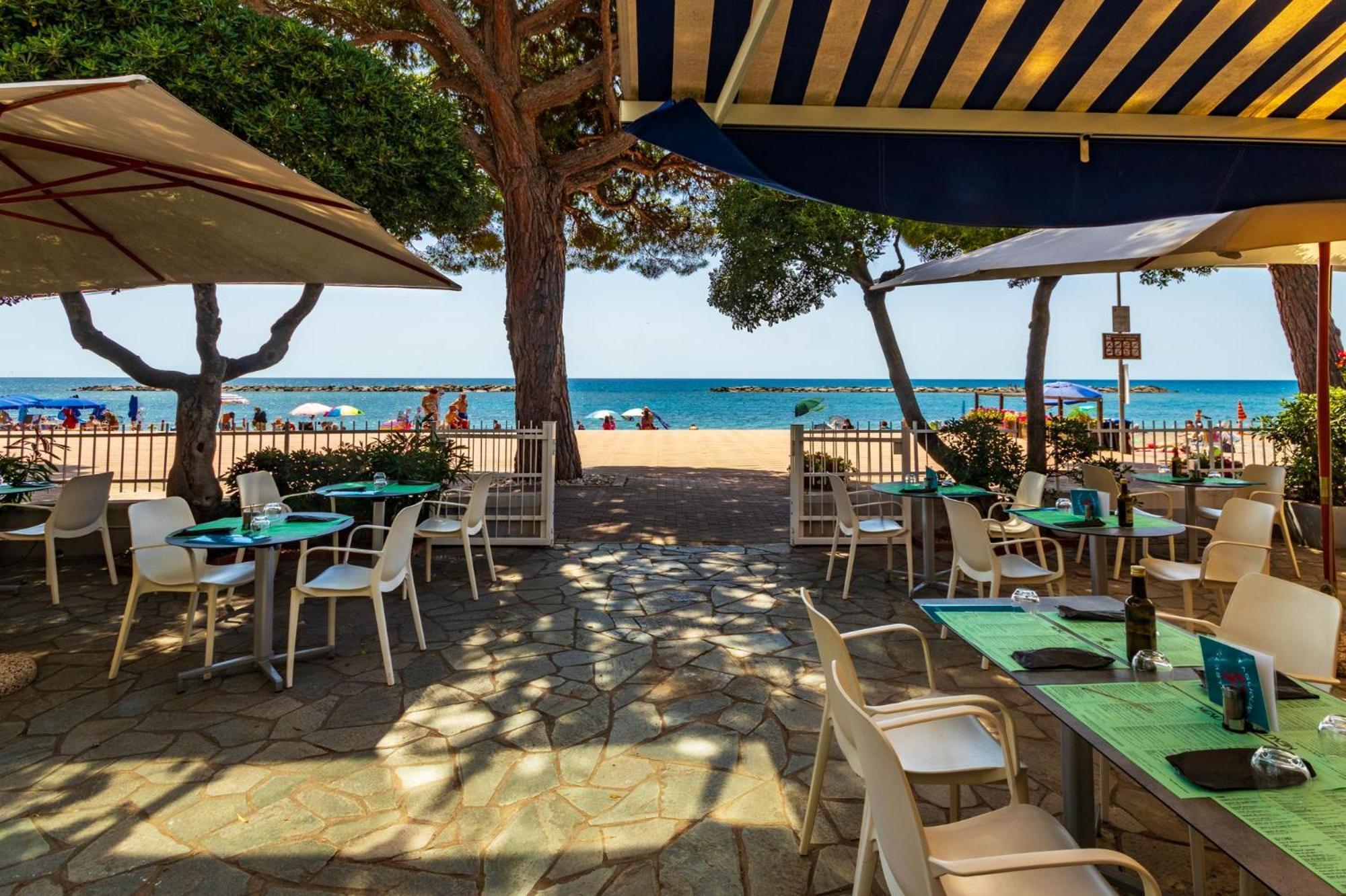 Piccolo Hotel Le Palme San Bartolomeo Al Mare Dış mekan fotoğraf