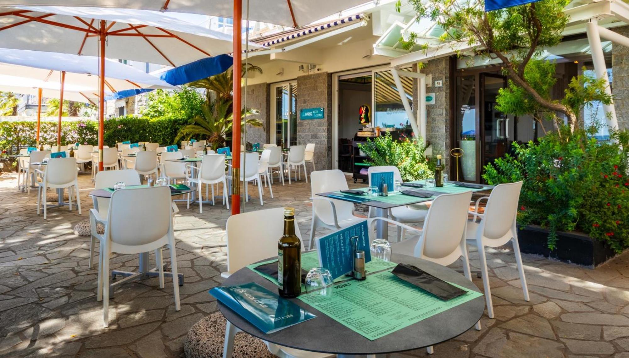 Piccolo Hotel Le Palme San Bartolomeo Al Mare Dış mekan fotoğraf